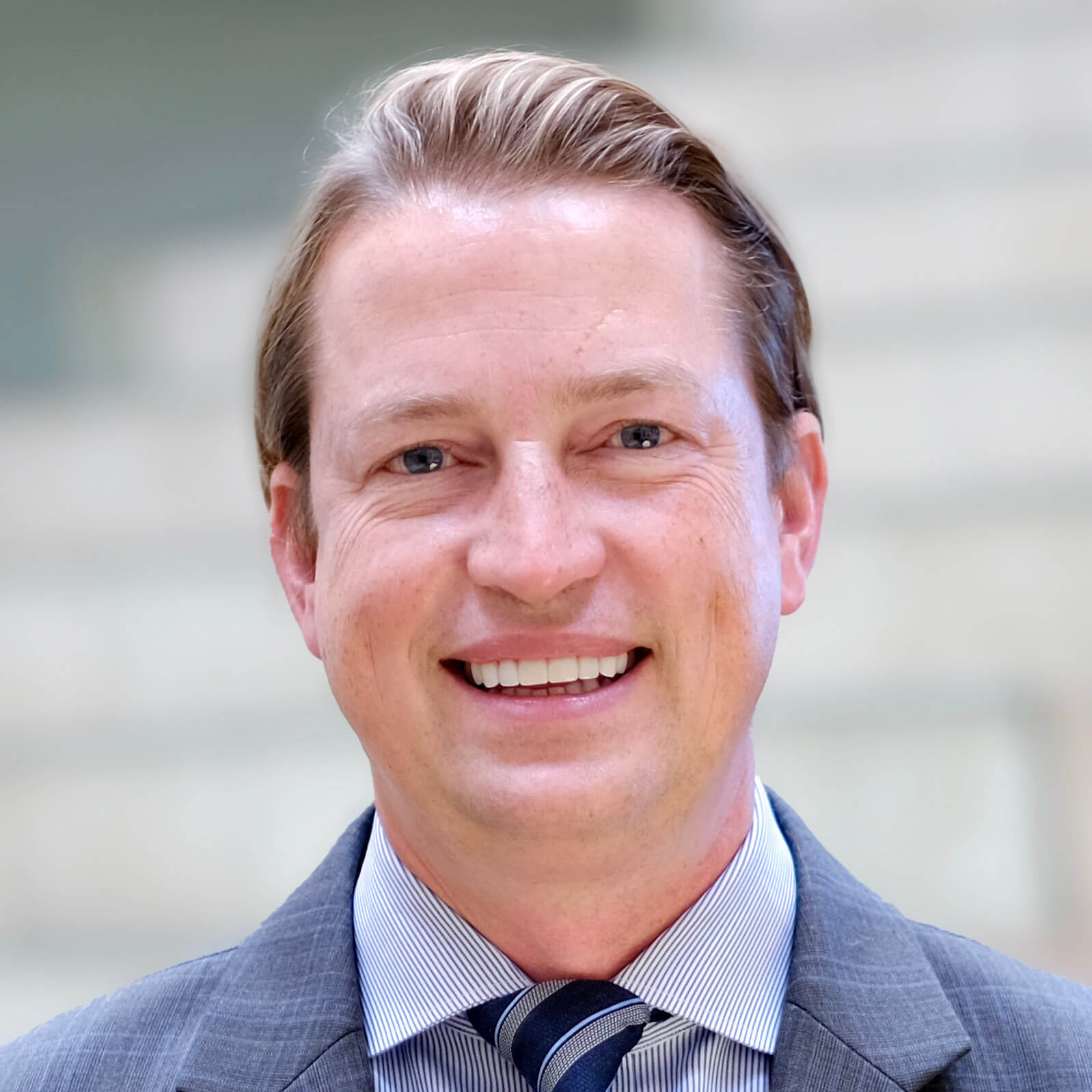 William R. Chisholm - Thornburg Investment Management