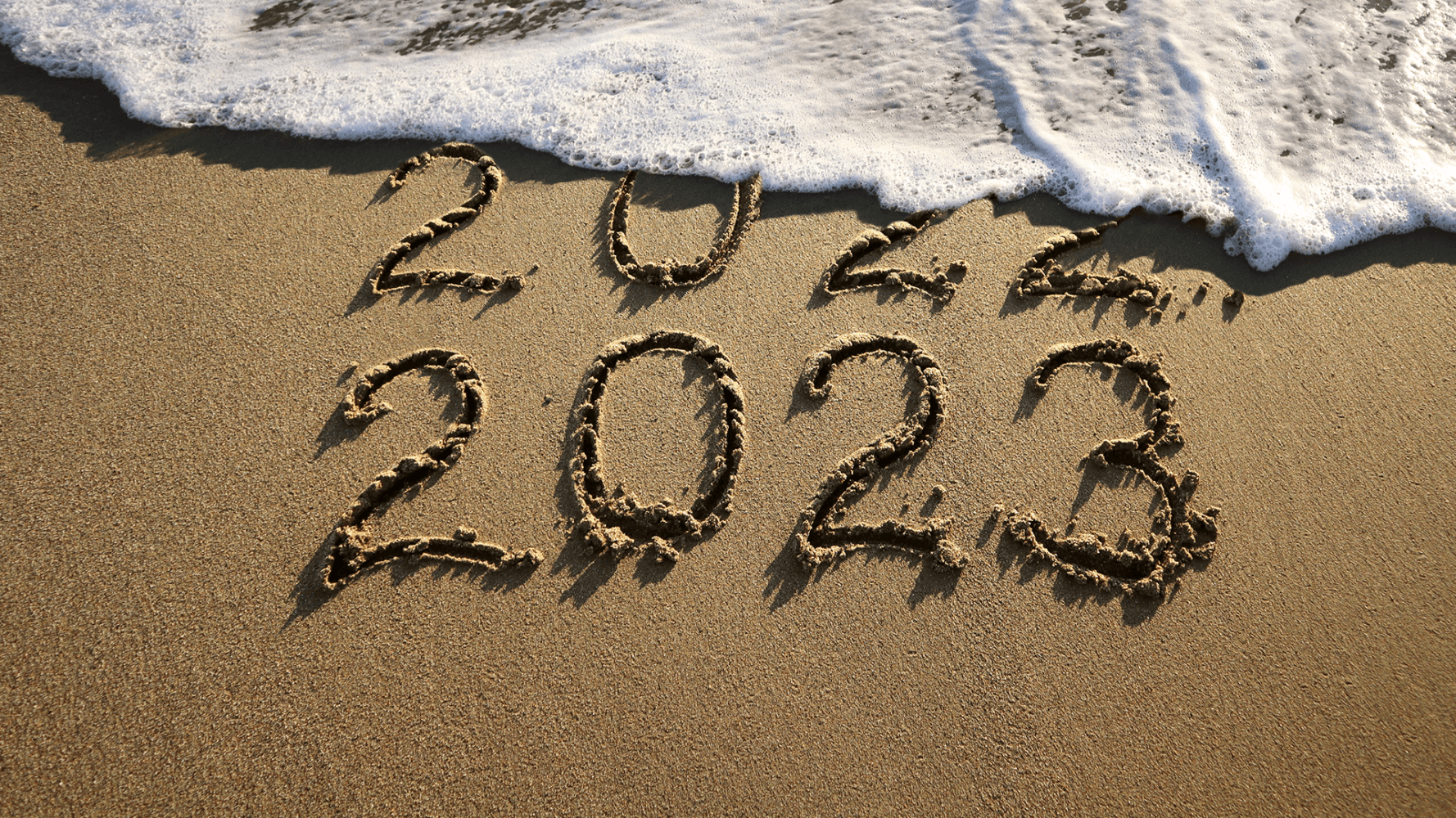2022 is washed away by the New Year, 2023.