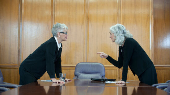 Two advocates debating the issues of retirement withdrawal rates.